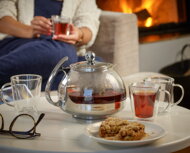 Čajník so sitkom TEA 1,2L+4 šálky, priesvitná, strieborná